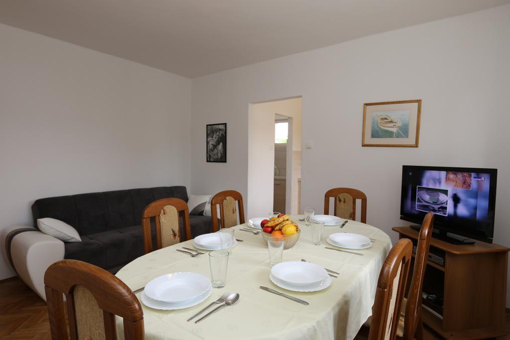 Apartment Slavica Šilo Εξωτερικό φωτογραφία