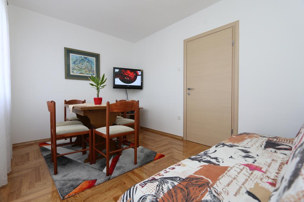 Apartment Slavica Šilo Εξωτερικό φωτογραφία