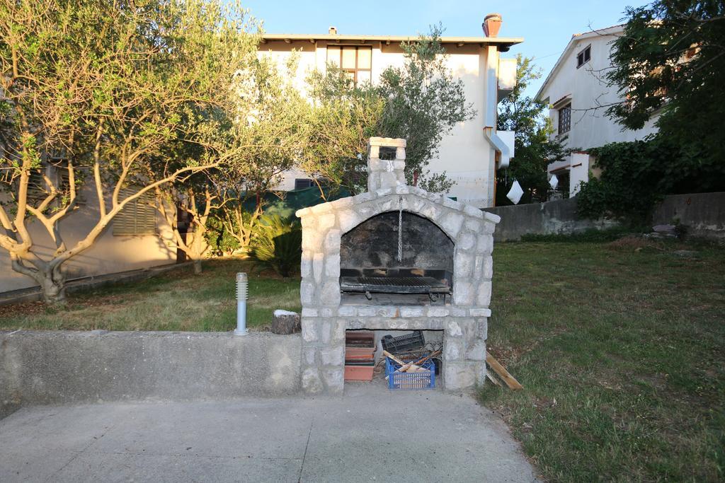 Apartment Slavica Šilo Εξωτερικό φωτογραφία